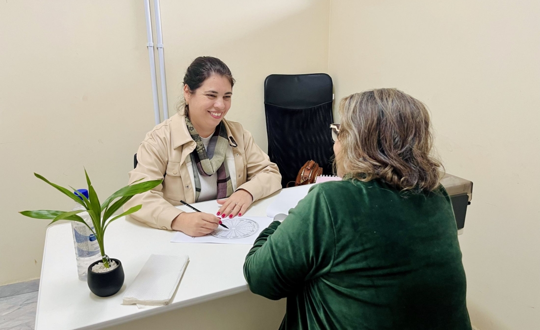 Prefeitura oferece atendimento com terapeuta holística para mulheres 