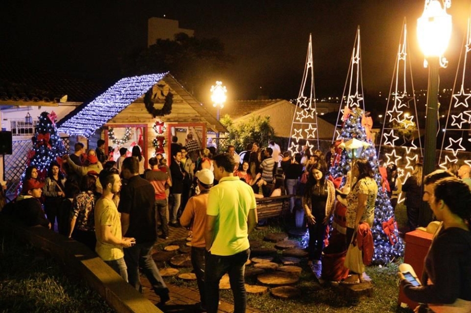 Natal de Luz de Irati encanta a população