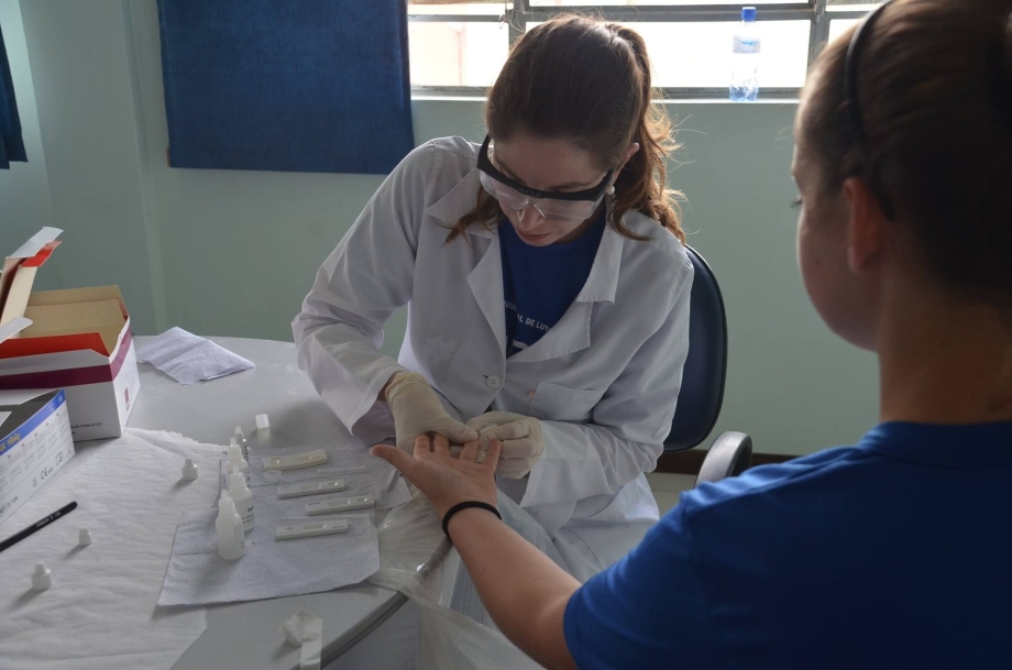 Testes rápidos são oferecidos gratuitamente em Irati