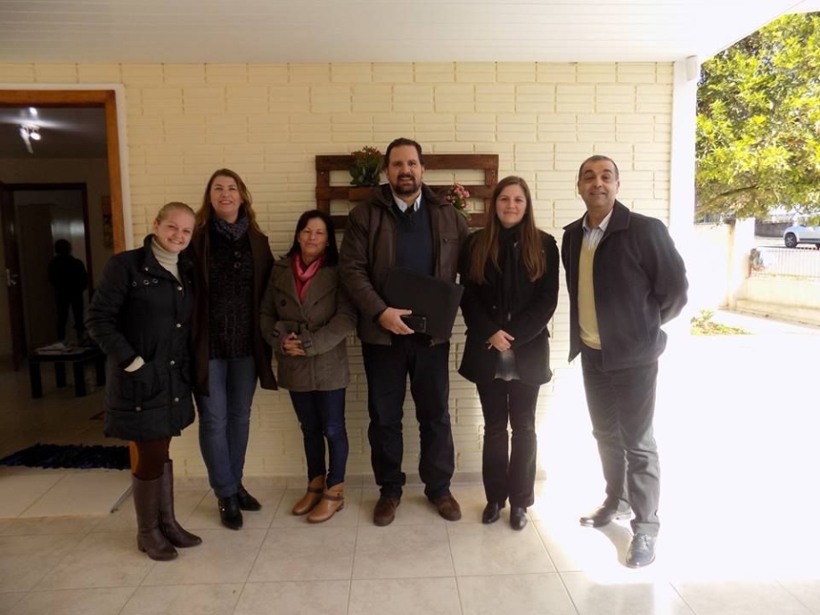 Secretaria de Assistência Social recebe visita da gerencia da Caixa Econômica de Curitiba