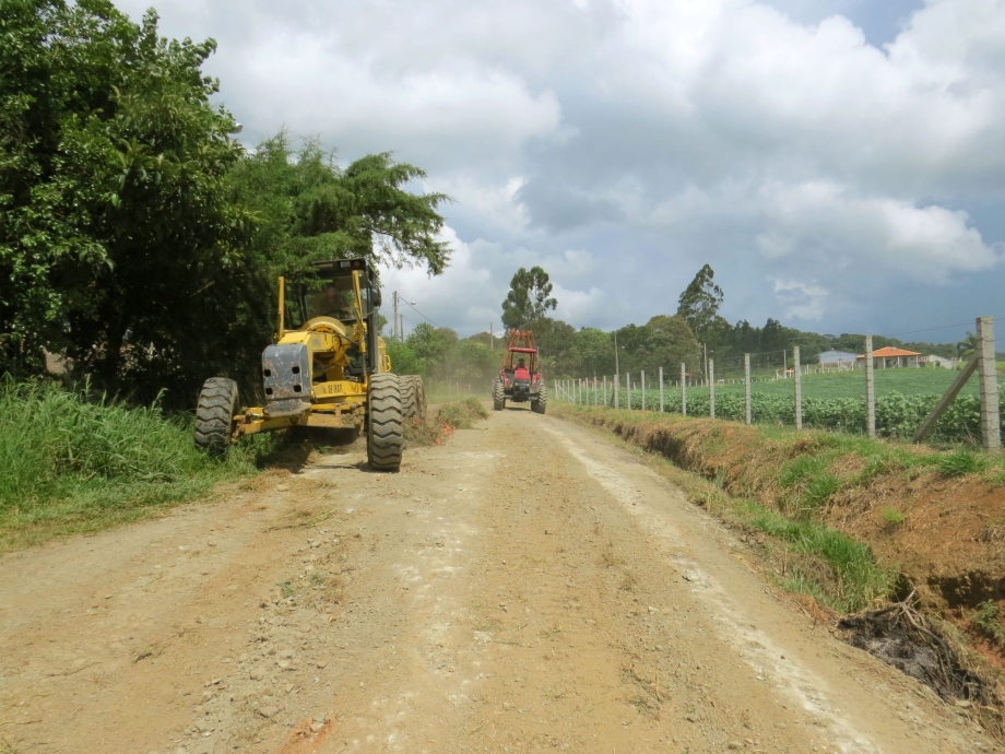 Fragatas, Lagoa, Vila Raquel e Nhapindazal recebem serviços