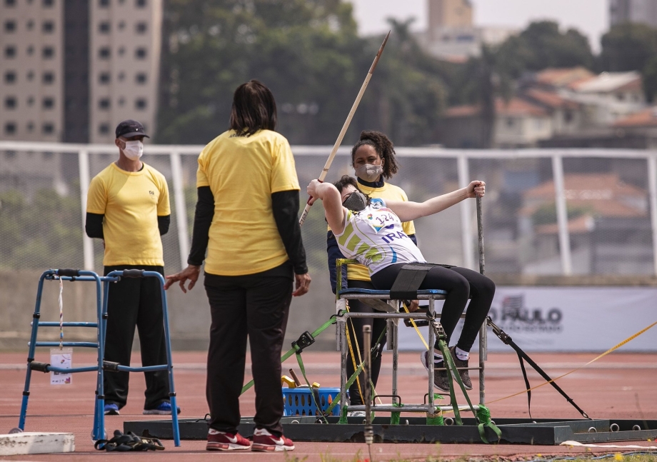 Atleta de Irati conquista 3 medalhas de prata nas Paralimpíadas Universitárias