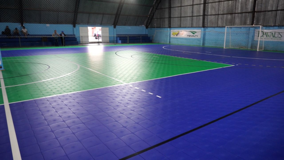 Reforma do ginásio de esportes Fortunato Colaço Vaz é concluída
