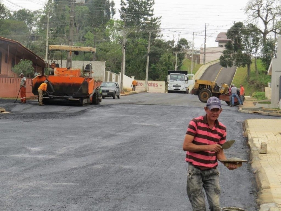Obra na Rua Alexandre Pavelski será concluída em 15 dias