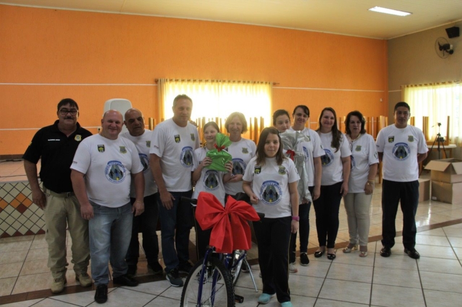 Projeto ‘Eu Faço a Minha Parte’ é finalizado com formatura dos alunos