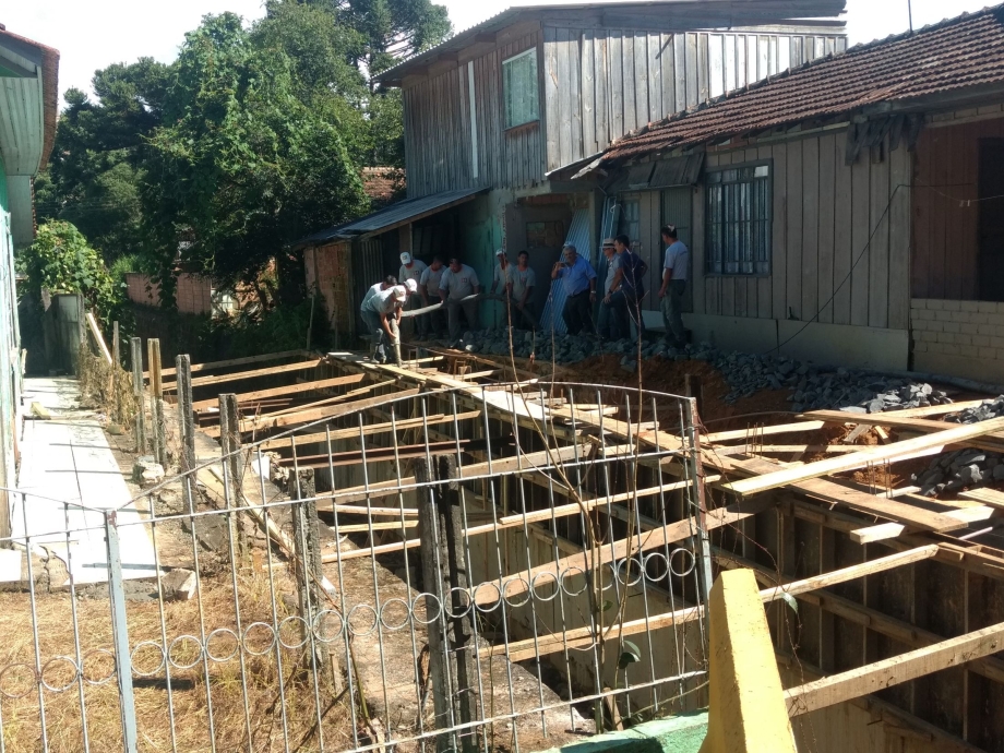 Prefeitura conclui esta semana obra no Arroio dos Pereiras