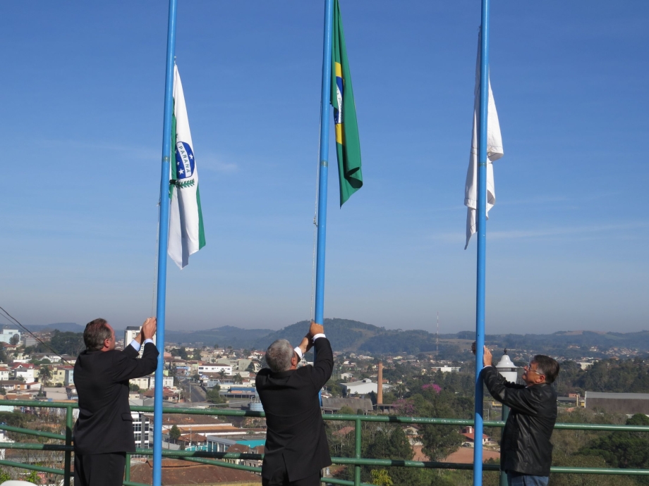 Irati, 110 anos, teu nome é integração
