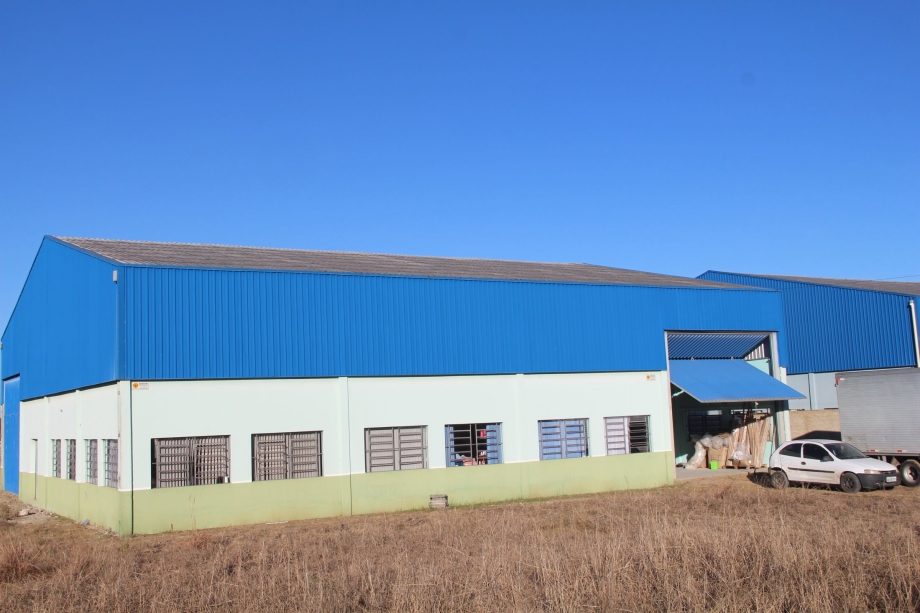 Prefeitura concede área para duas novas empresas no Condomínio Industrial