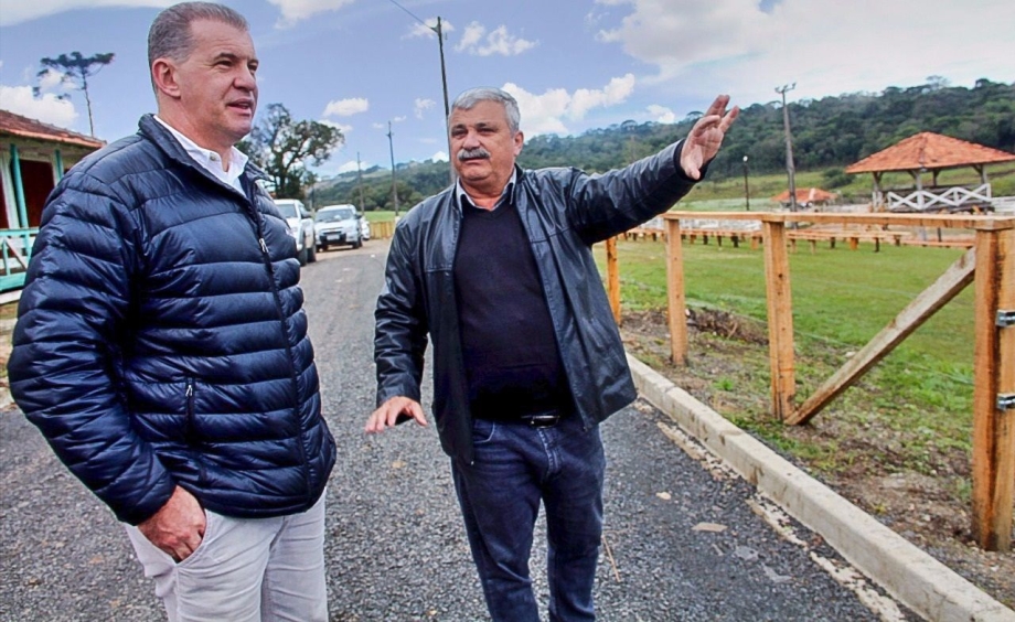 Deputado federal Evandro Roman visita município 
