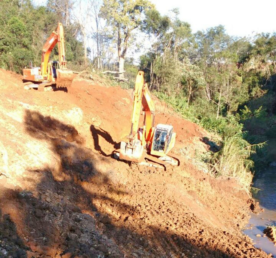 Prefeitura de Irati obtém autorização do IAP e efetua dragagem