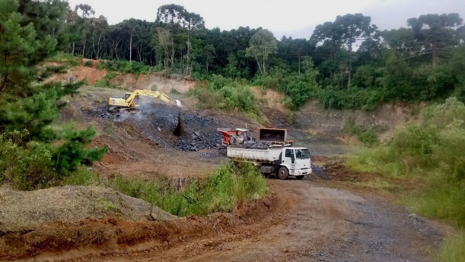 Cascalheiras voltarão a operar no interior