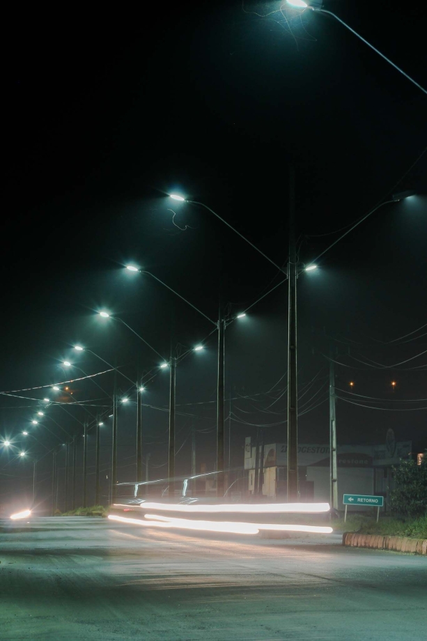 Prefeitura inicia trabalho de melhorias na iluminação pública em Irati