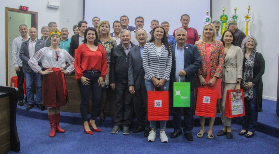 Irati recebe Comitiva da Ucrânia