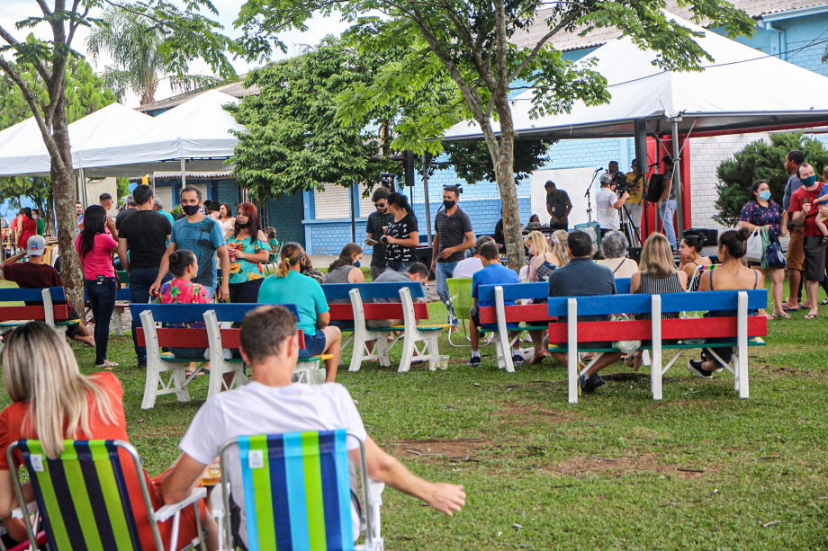 Feira do Pêssego 