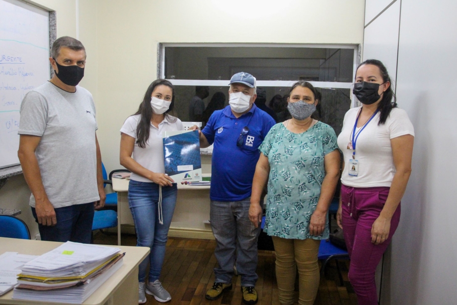 Habitação e Cohapar facilitam entrega de escrituras