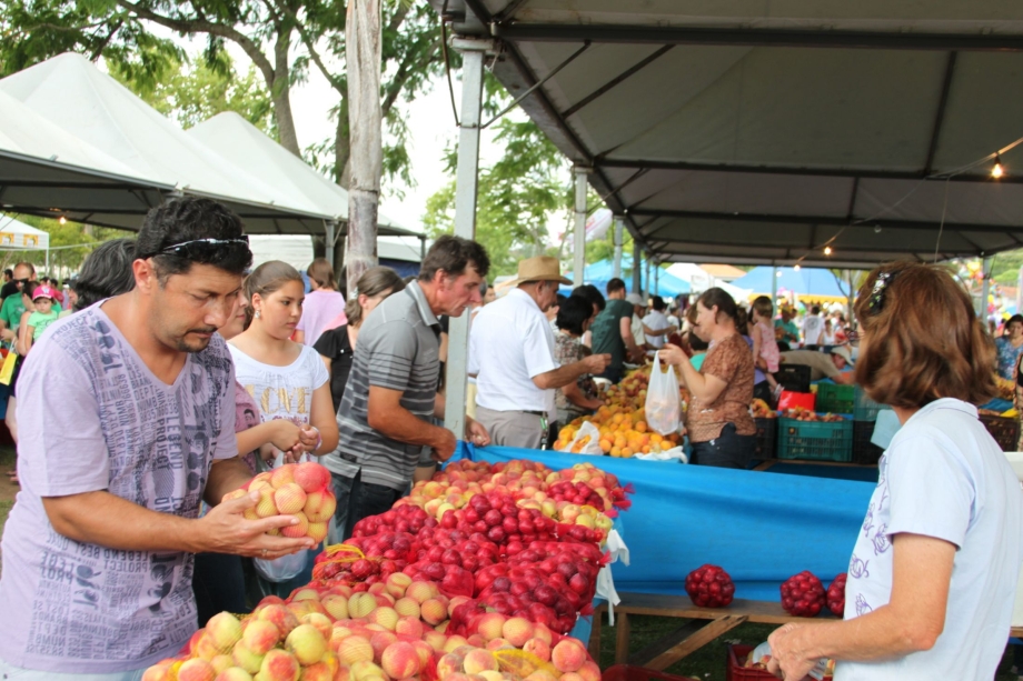 Fruticultores confirmam presença na Festa do Pêssego 2017