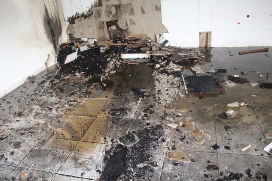 Incêndio destrói sala do Centro da Juventude
