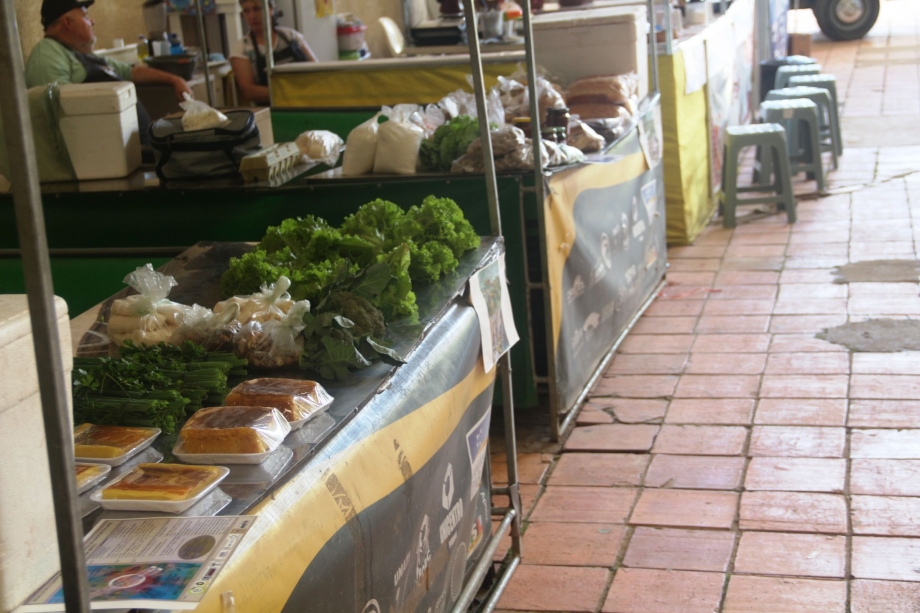FEIRA AGROECOLÓGICA ACONTECE NA UNICENTRO
