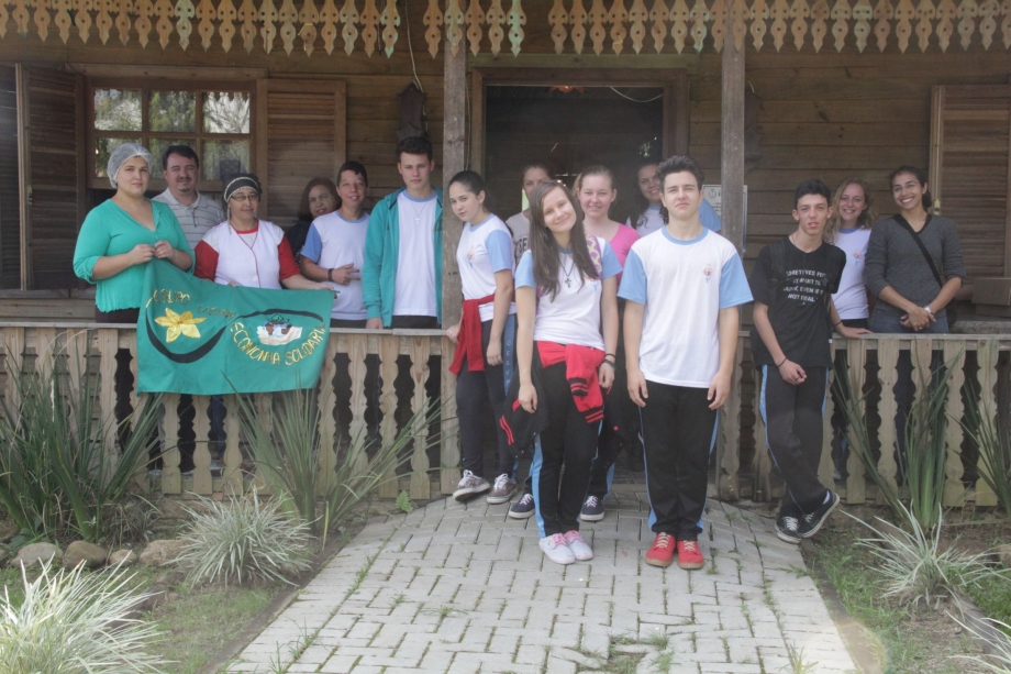 Casa da Economia Solidária recebe alunos do Colégio São Vicente de Paulo