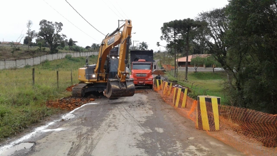 Rua Jornalista José da Silva está interditada