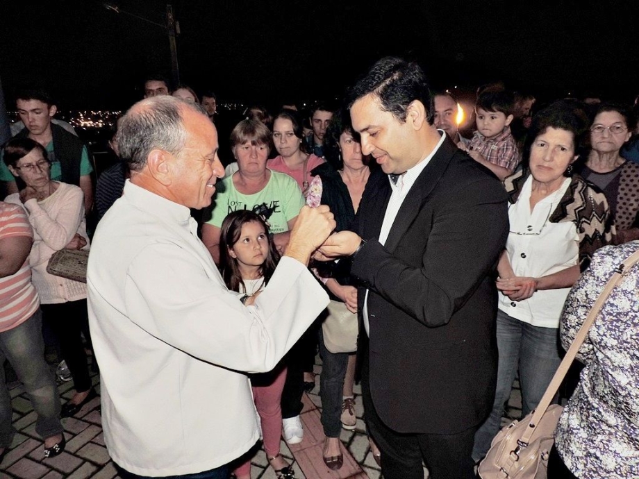 Missa é realizada em comemoração ao Dia de Nossa Senhora das Graças