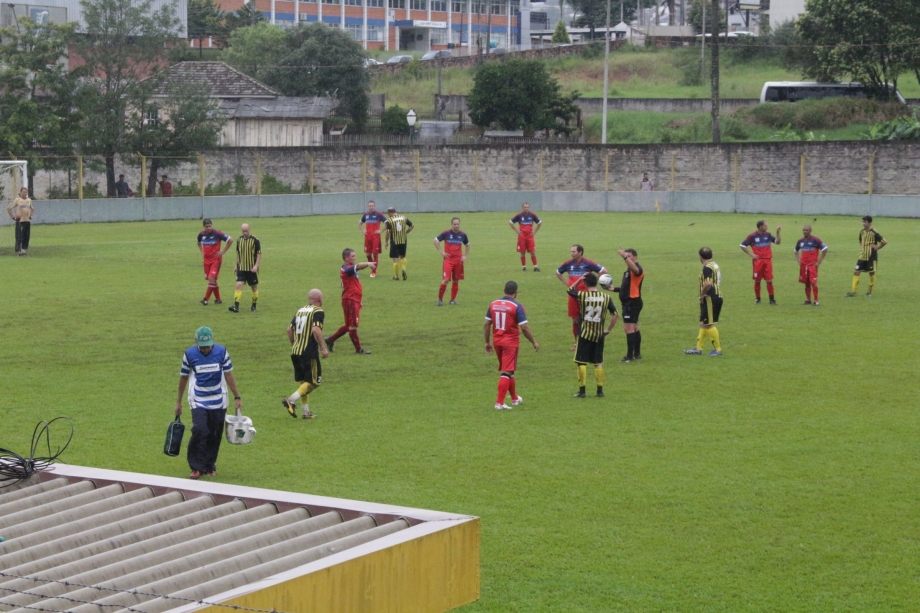 VETERANOS Anata e Alvoradão ficam no empate