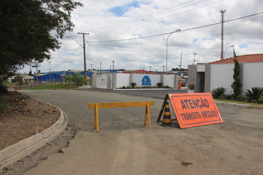 Prefeitura conclui pavimentação nas imediações da Acome