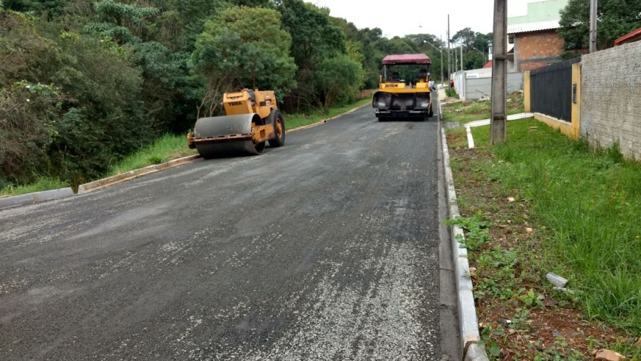 Ruas da antiga ANAPCI são pavimentadas para receber Erasto