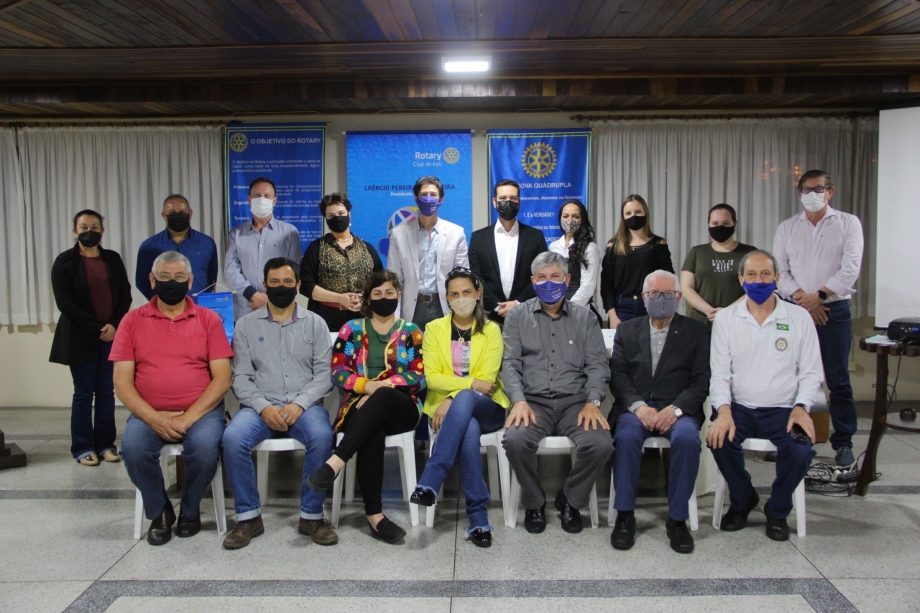 Secretaria de Segurança Pública faz palestra sobre violência contra mulheres no Rotary 