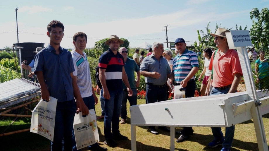 Agricultores iratienses participam de Show Rural em Cascavel