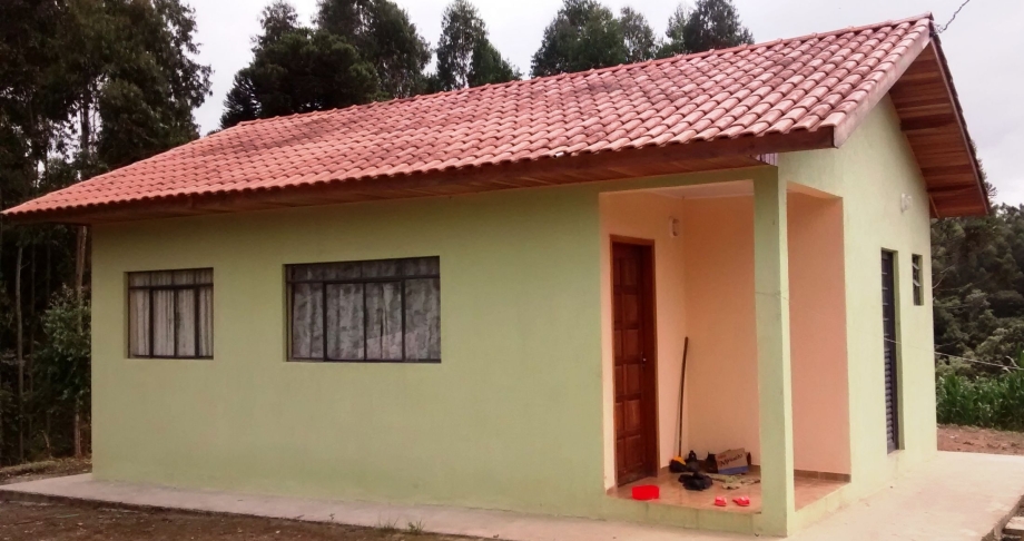 Irati conquista 100 casas rurais