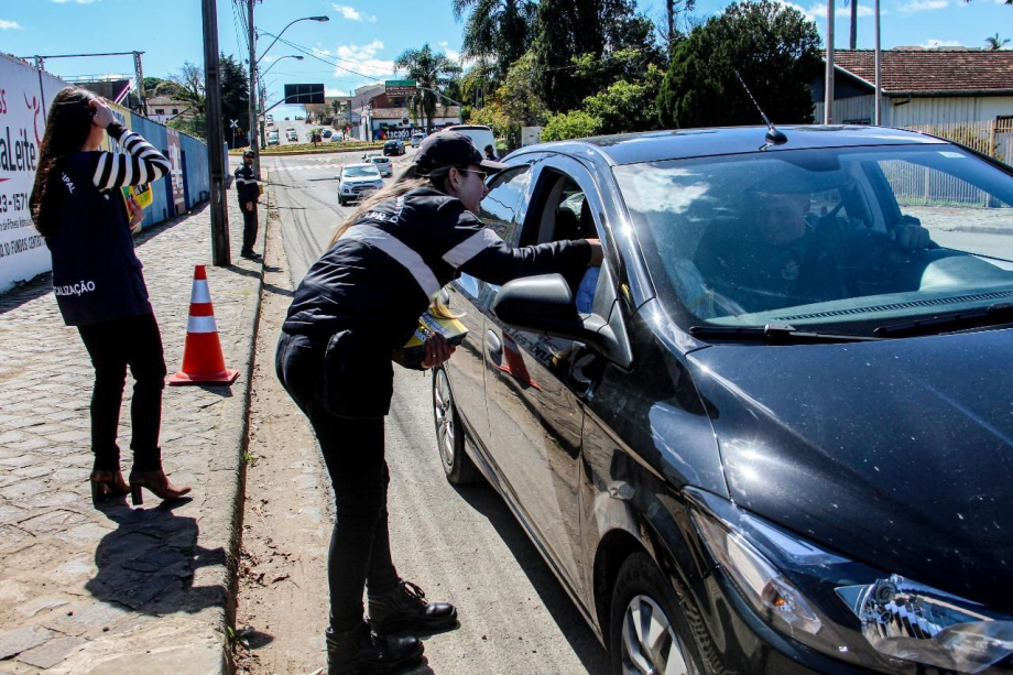 Blitz e ações educativas marcaram a Semana Nacional do Trânsito em Irati
