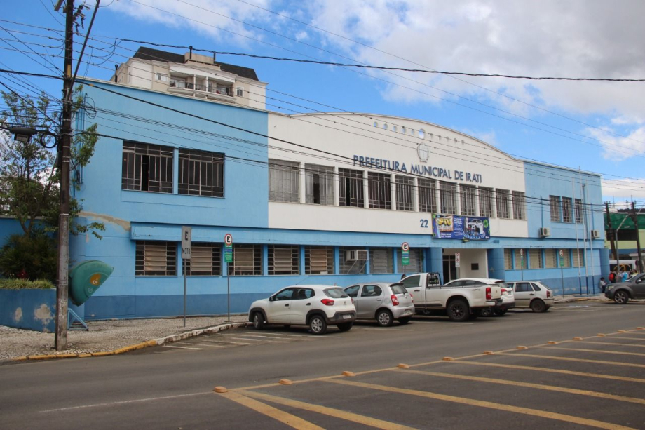 Prefeitura de Irati lança edital de concurso público com 148 vagas
